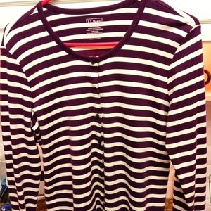 L.L. Bean Top. Size M. 100% Supima Cotton